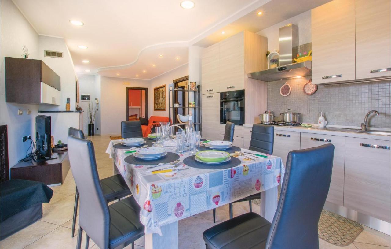 Awesome Apartment In Bari With Wifi Экстерьер фото